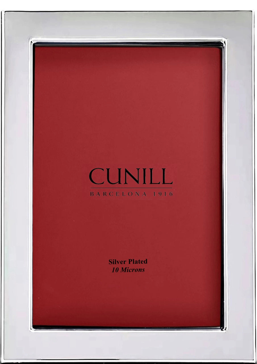 5x7 Engravable Silver Plated Picture Frame, Cunill 2024 'Concave'